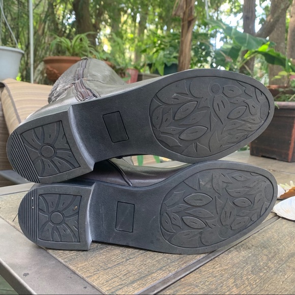 Life Stride Safe Women’s Round Knee High Boot | 8 - Picture 11 of 12